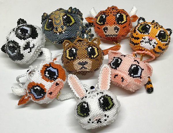 beaded animals by the tales of beads