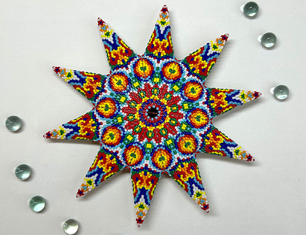 funfair-beaded-star-carousel600